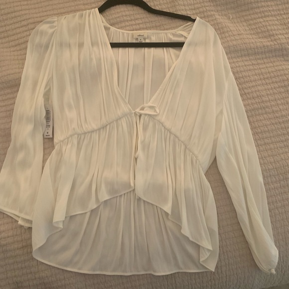 Aritzia White Blouse - Picture 1 of 3